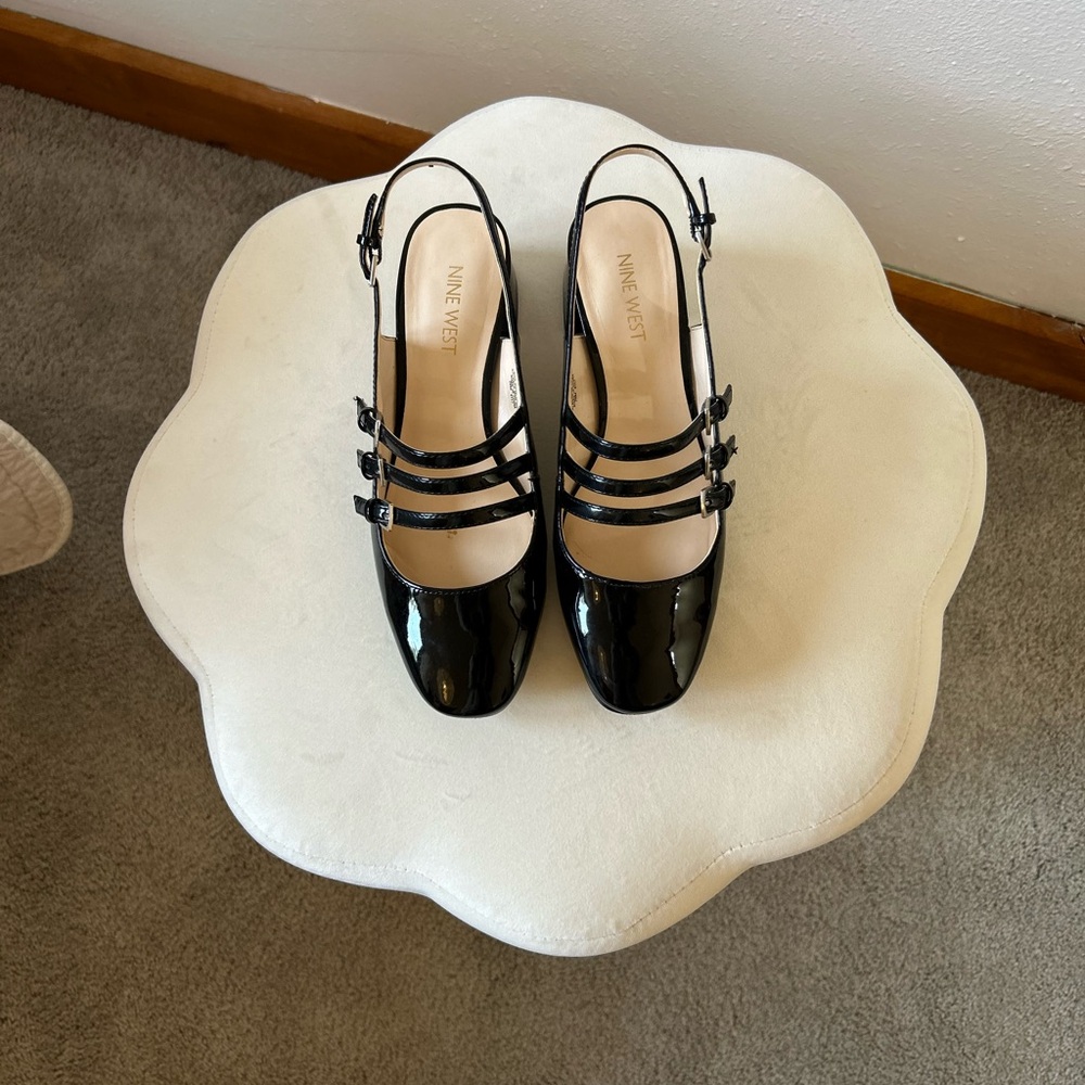 Nine West Black Patent Mary Jane’s with Low Heel